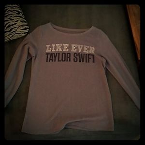 Taylor's swift long sleeve, fuzzy